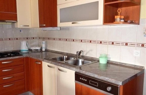 Metajna Apartment | Two bedroom apartment near beach Metajna, Pag (A-6289-f)