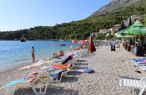 Stanici Apartment | Two bedroom apartment near beach Stanići, Omiš (A-4585-a)