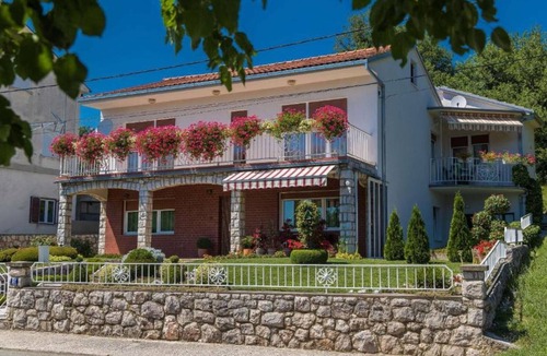 Bribir Apartment | Two Bedroom Apartment with Terrace