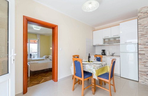 Stara Novalja Apartment | Two bedroom apartment with terrace and sea view Stara Novalja, Pag (A-6319-a)