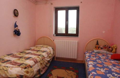 Banjole Apartment | Two bedroom apartment with terrace Banjole, Pula (A-2287-a)