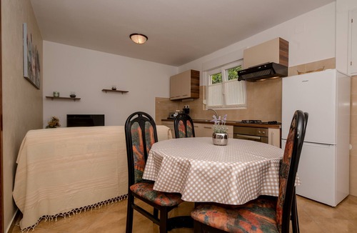 Palit Apartment | Two bedroom apartment with terrace Palit, Rab (A-4970-c)