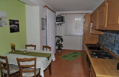 Rab Apartment | Two bedroom apartment with balcony Barbat, Rab (A-24547-b)
