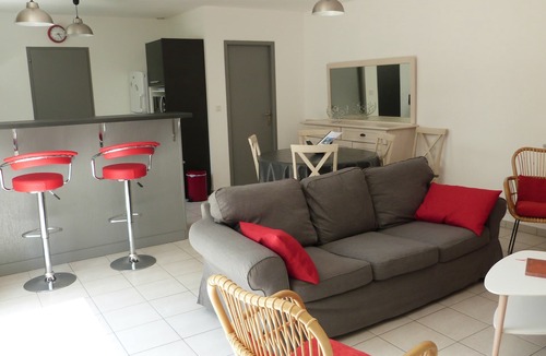 La Rochelle House | Typical and relaxing house with heated swimming pool near down town La Rochelle