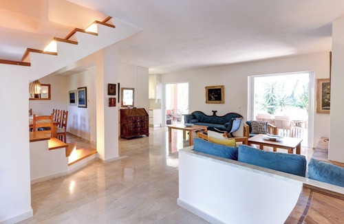 Kontokali House | Unique location, 20m private path to the sandy beach, 5km from Corfu town.