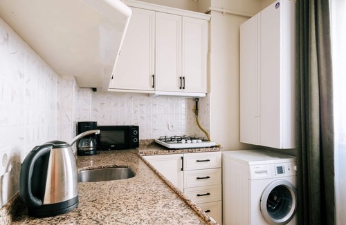 Galata Apartment | Urban Suite with Balcony Close to Taksim