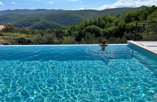 Rabac Apartment | V Residence Apartments