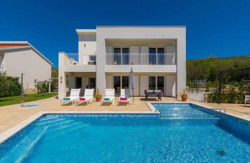 Diminici House | Vacation home Laura by Interhome