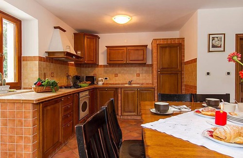 Stanisovi House | Vacation home Maggie by Interhome