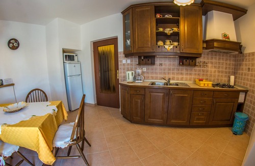 Banjole Apartment | Vacation apartment/apartment for 4 guests with 79m² in Banjole (77771)