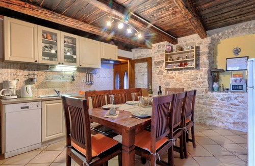 Vodnjan House | Vacation home Bozac by Interhome