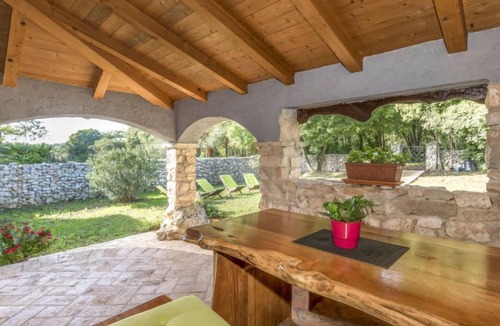 Rebici House | Vacation home Cetina by Interhome