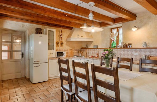 Rasa House | Vacation home Gelci by Interhome