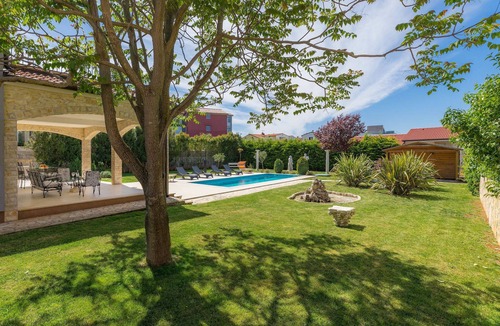 Banjole House | Vacation home Libera by Interhome