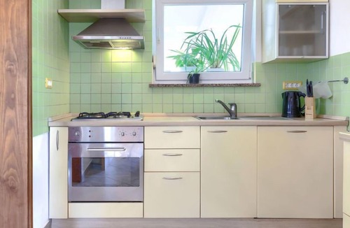 Pomer House | Vacation home Marija by Interhome