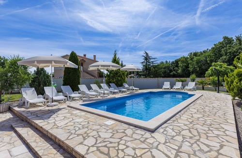 Rogocana House | Vacation home Maric by Interhome