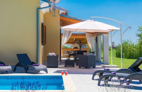 Juricev Kal House | Vacation home Melian by Interhome