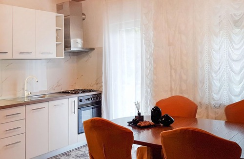 Rasa House | Vacation home Noel by Interhome