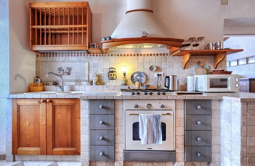 Vardica House | Vacation home Petra by Interhome