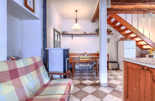 Vardica House | Vacation home Petra by Interhome