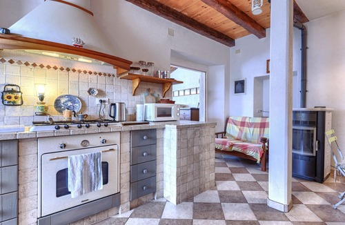 Vardica House | Vacation home Petra by Interhome