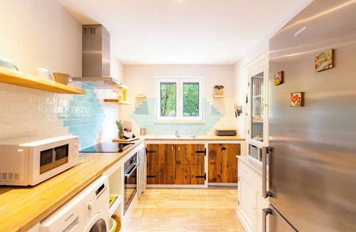 Trgetari House | Vacation home with pool, sauna and hot tub in an idyllic village near the coast.