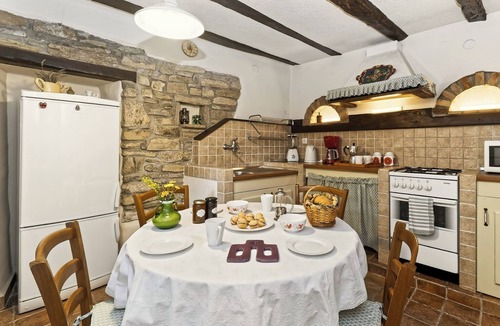 Krsan House | Vacation home Zatka - 6 persons, private pool, whirlpool, barbecue