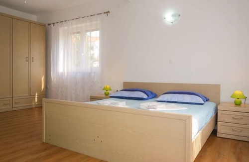 Malinska Apartment | Vera (MLK325) by Interhome