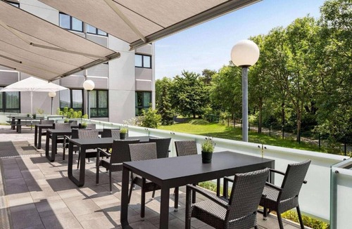 Kelsterbach Apartment | Vienna House Easy Kelsterbach by Sunday Junior Suite