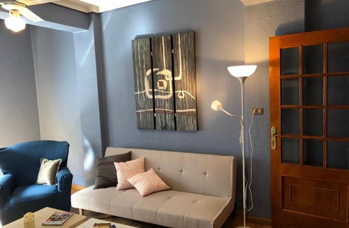 Lavadores Apartment | Vigo Excursions Blue