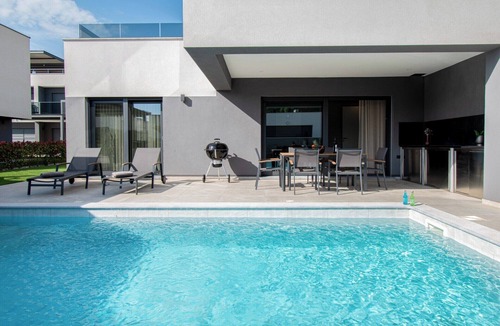 Banjole Villa | Vila Luna by Istrabook