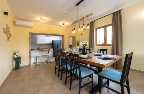 Gornji Brgat Villa | Vila Vergatum-privacy,gym,billiards,table tennis
