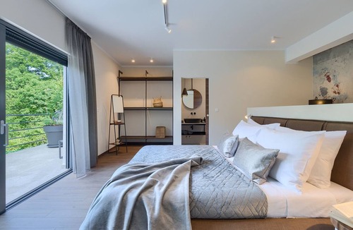 Boljevici Villa | VILA VIKTOR TIRELI premium and private Spacious 7-bedroom Villa in Istra