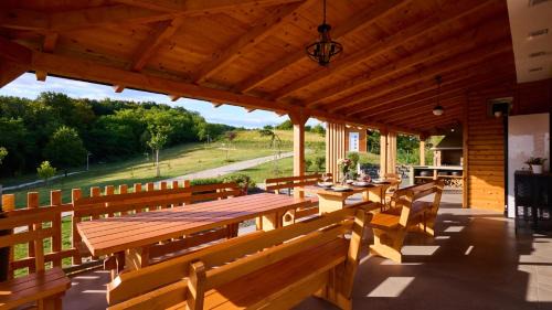 Kraljevec Sesvetski Villa | Villa AD Astra by Villas Guide
