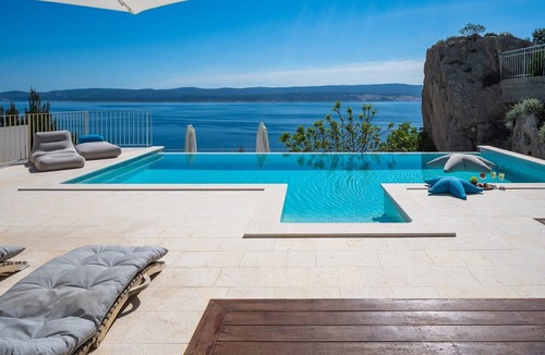 Lokva Rogoznica Villa | Villa Agata - Private Pool, Jacuzzi, Sauna, Gym, Sea views