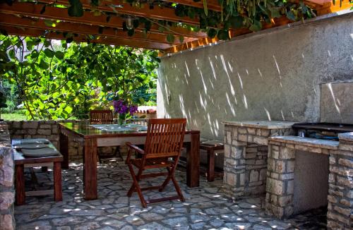 Pjescana Uvala Apartment | Villa Alexandra