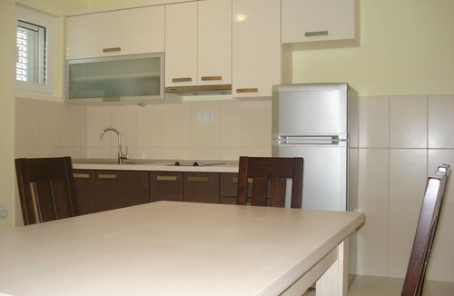Celina House | Villa Amalia