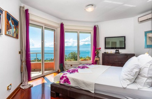 Zurkovo Villa | Villa Anamia with seaview by Villas Guide