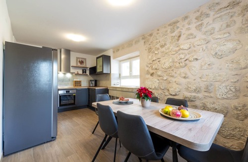 Celopeci House | Villa Ane , infrared sauna, private pool, kids playground , Mediterranean garden