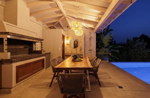 Kontokali Villa | Villa Apollo | Kontokali, Corfu | 5 Bedrooms | Private Saltwater Pool | Sleeps.