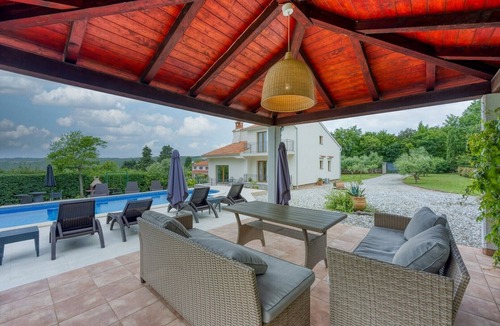 Kapelica Villa | Villa Aqua in Labin, Croatia
