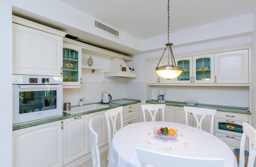 Mlini Villa | Villa Art Gallery - Six Bedroom Villa with Terrace and Swimming Pool
