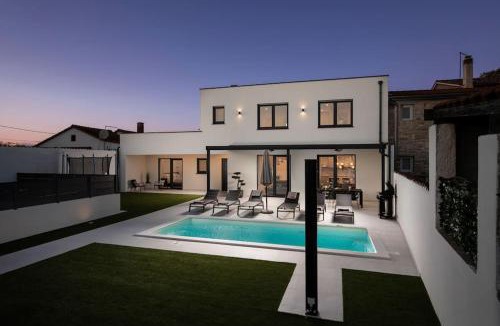 Loborika Villa | Villa Artis by IstriaLux