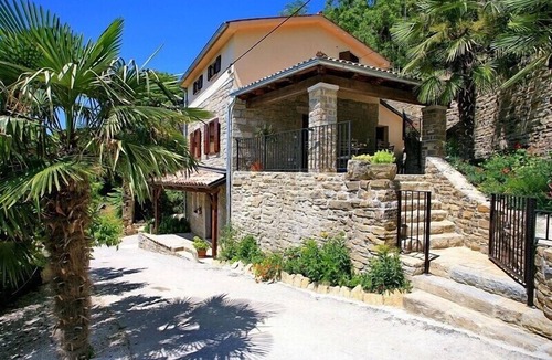Sveti Bartol Villa | Villa Aurora with magnificent view from swiming pool, near Motovun