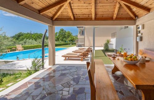 Gata Villa | VILLA BEYBE with Jacuzzi, large private pool 50m2, BBQ,free WIFI, 3 bedrooms