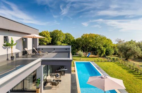 Stanisovi Villa | Villa Borealis
