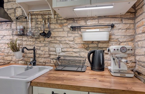 Belavici House | Villa Capadinka with Whirlpool, Barban, Croatia