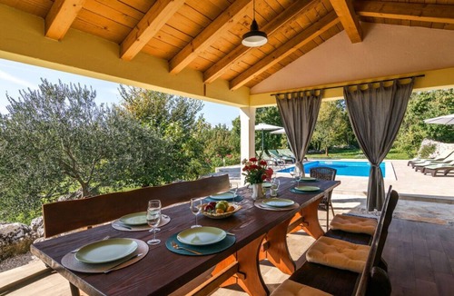 Makovci Villa | Villa Casa Ida Comfortable holiday residence