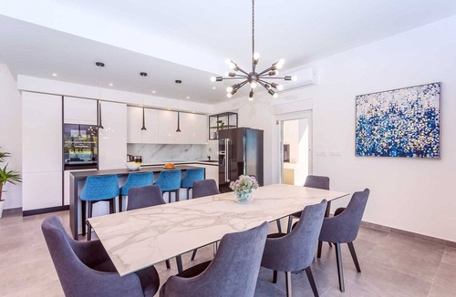 Sestanovac Villa | Villa Casa Mia Luxury Retreat with Heated Pool