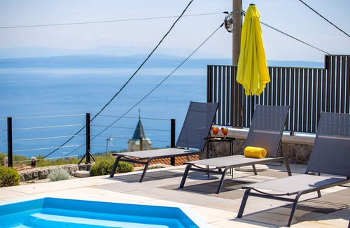 Poljane Villa | Villa Casa Mills - Four Bedroom Villa with swimming pool